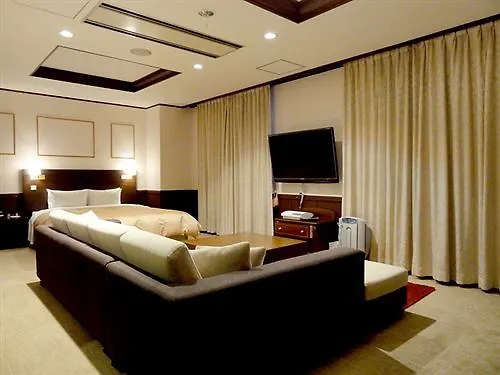 ***  Urvest Hotel Omori Tokyo Japan